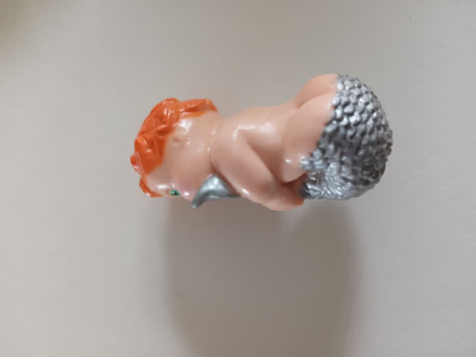 Magic Diaper Baby Mermaids - Mermaid Holding Tail (1991) - Image 2