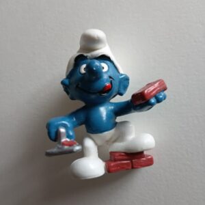 Bricklaying Smurf figurine
