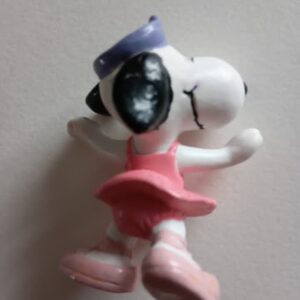 Snoopy ballerina figurine
