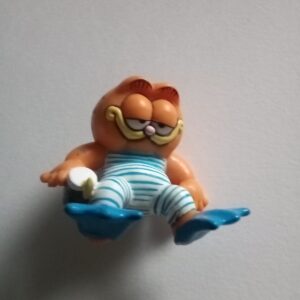 Garfield Pool Figurine (1980s)